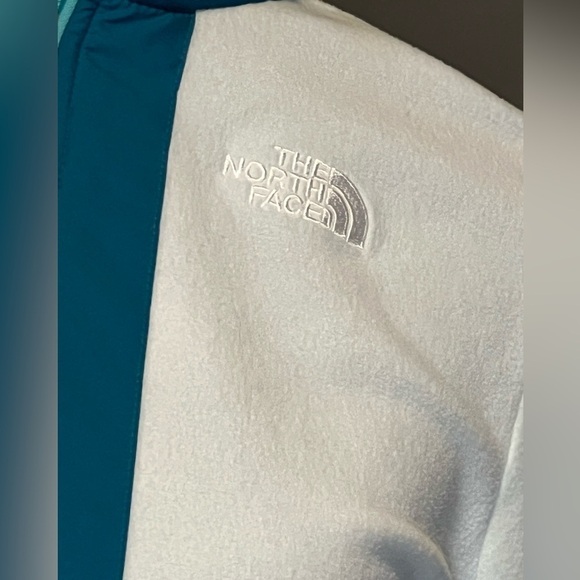 NORTH-FACE PULLOVER - Picture 3 of 4